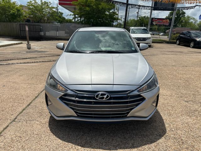 2019 Hyundai Elantra SE 6AT