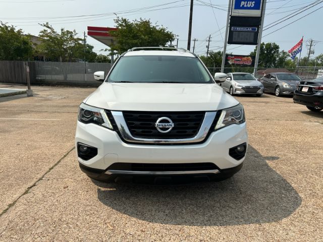 2018 Nissan Pathfinder SV