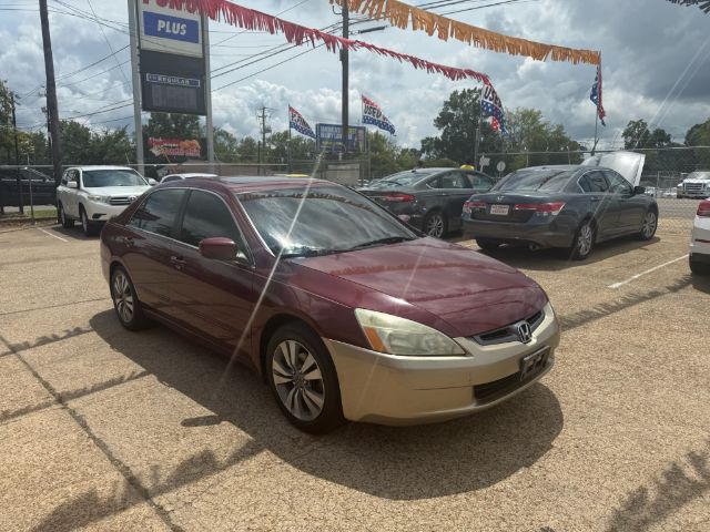 2005 Honda Accord EX V-6 Sedan AT with