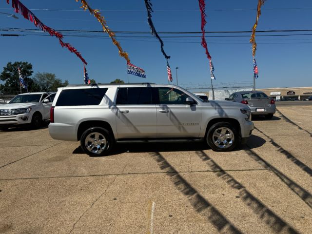 2018 Chevrolet Suburban LS