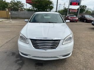 2014 Chrysler 200 Limited