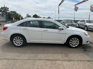 2014 Chrysler 200 Limited
