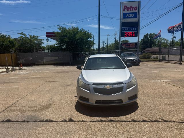 2013 Chevrolet Cruze LS Auto