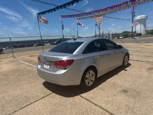 2013 Chevrolet Cruze LS Auto