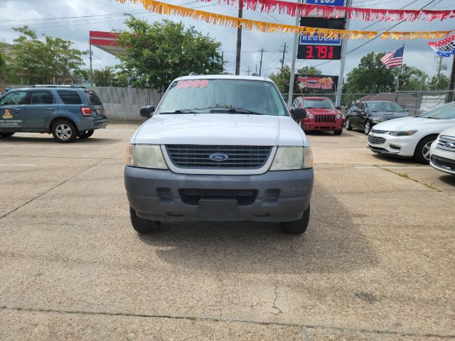 2004 Ford Explorer XLS