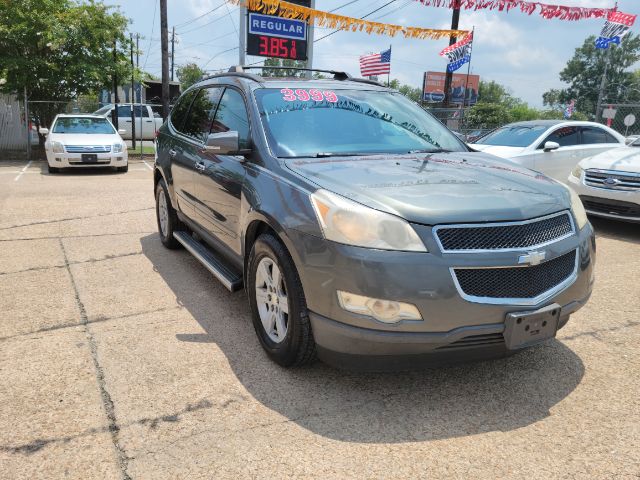 2011 Chevrolet Traverse 2LT