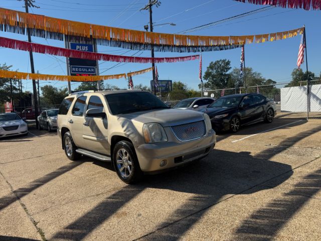 2008 GMC Yukon Denali AWD