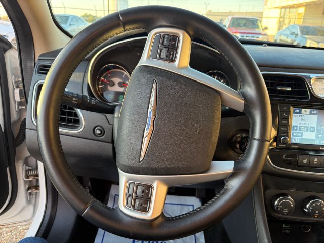 2014 Chrysler 200 Limited